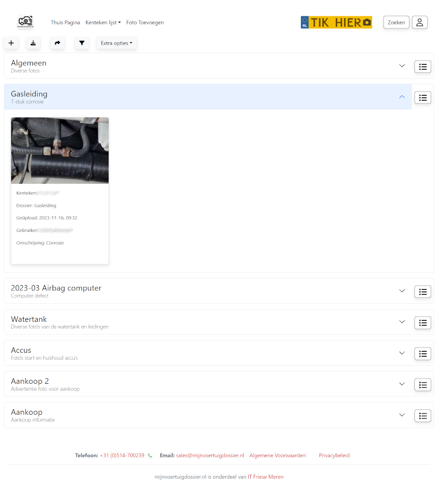Afbeelding van voertuig met app-interface